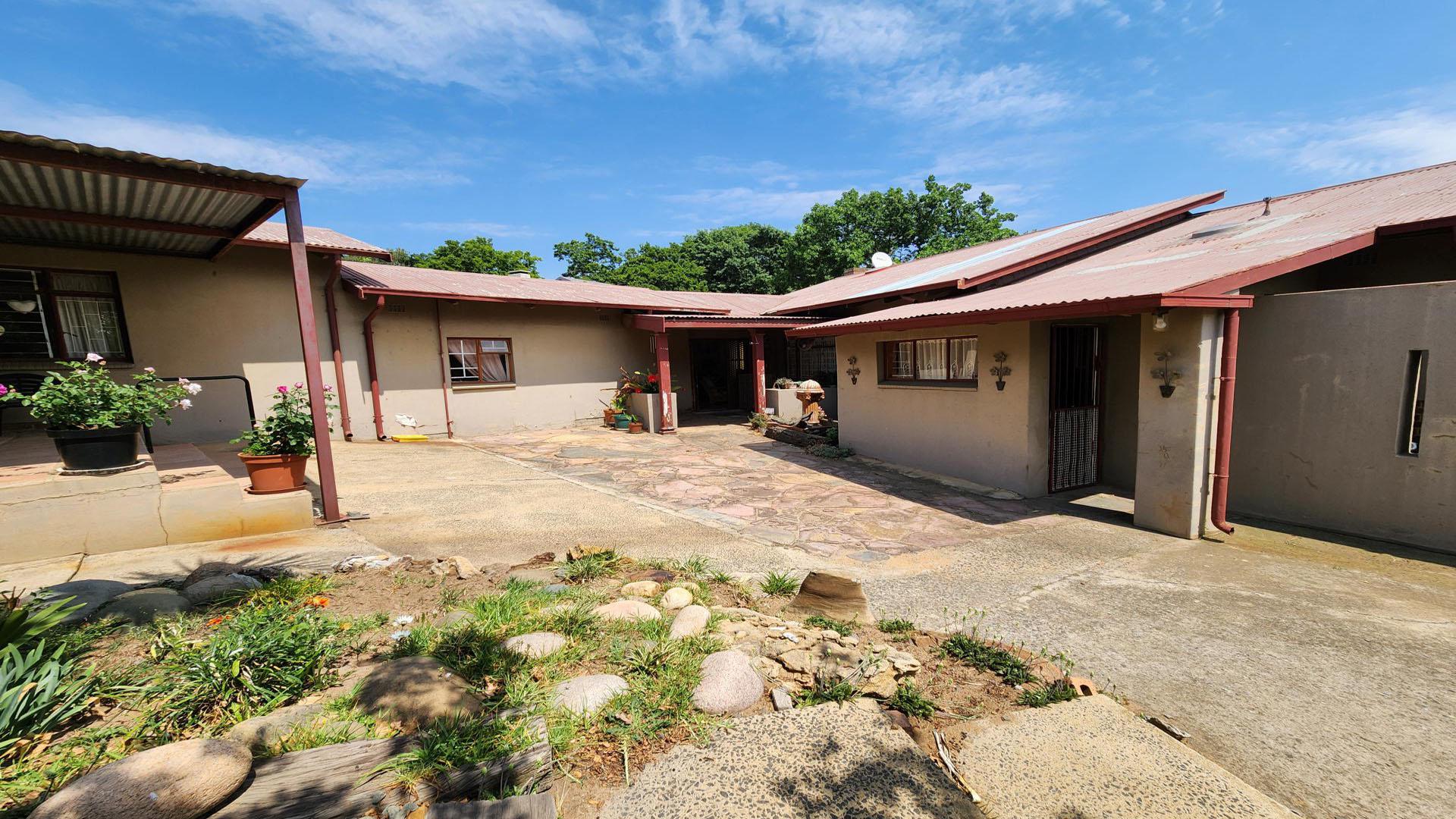 Backyard of property in Ermelo