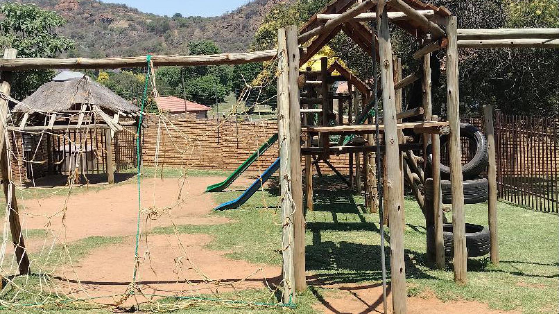 Entertainment of property in Meredale