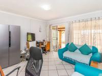  of property in Rooihuiskraal North