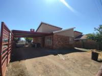  of property in Seraleng