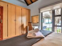  of property in Kosmos