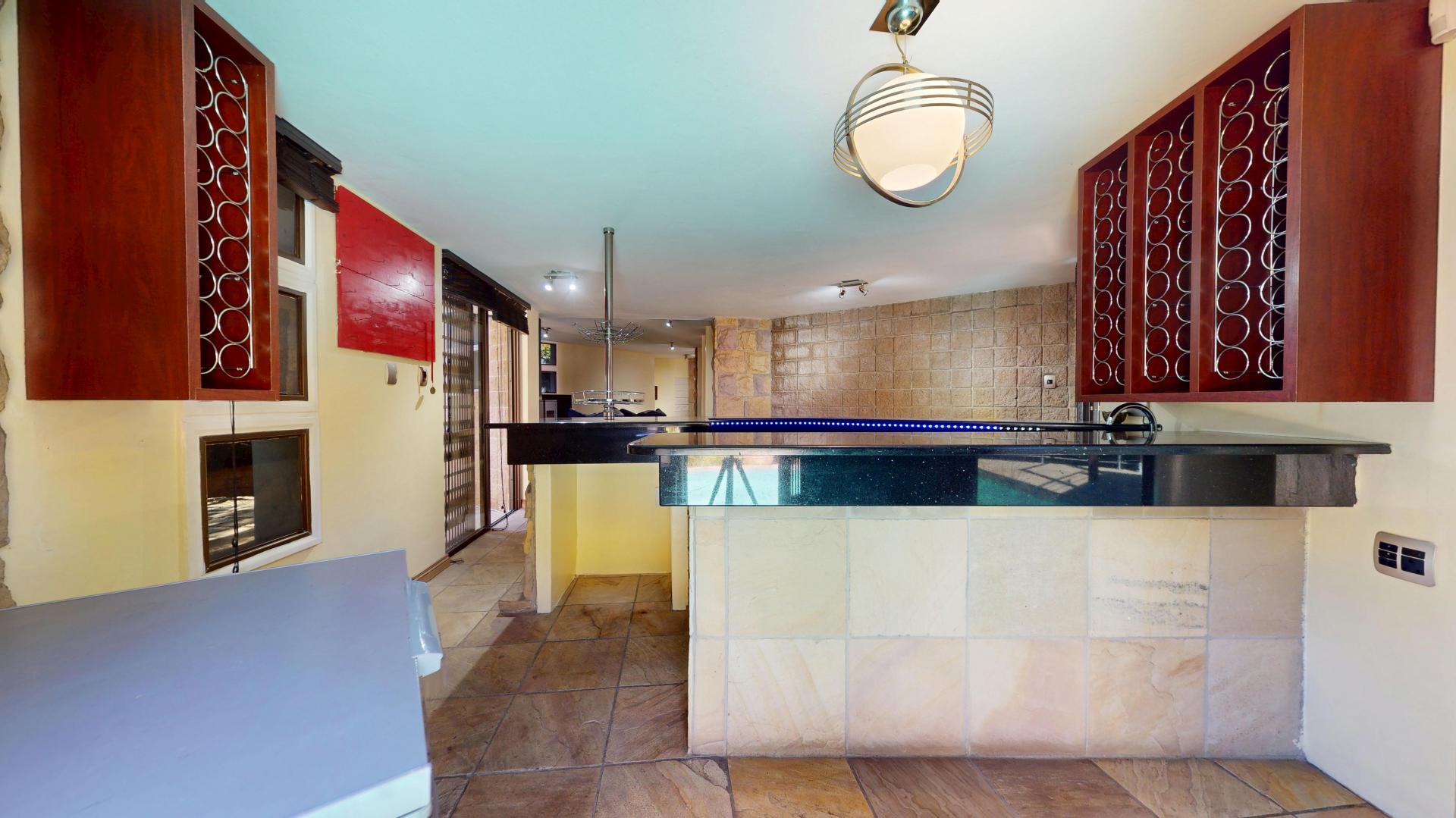  of property in Faerie Glen