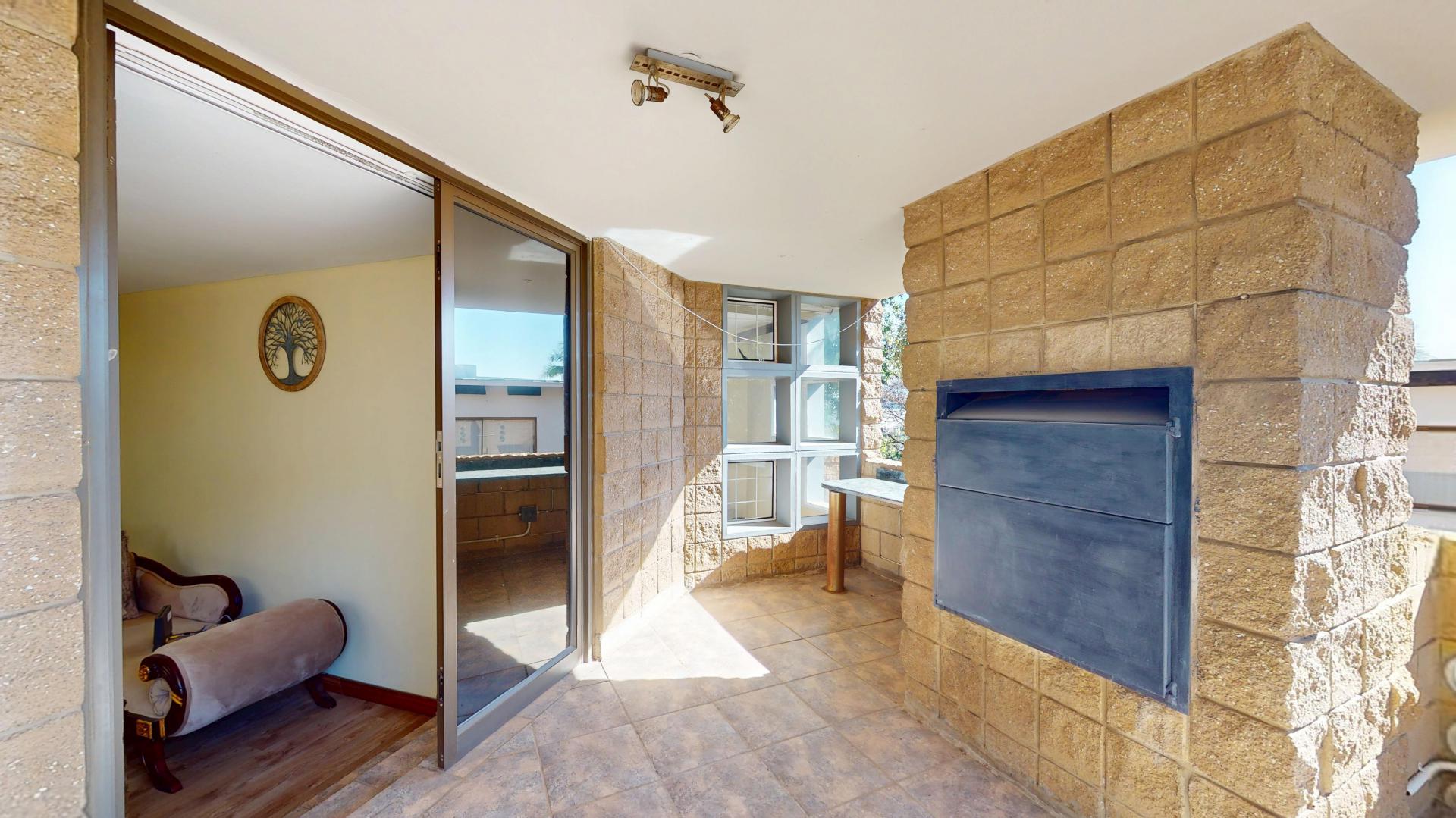  of property in Faerie Glen