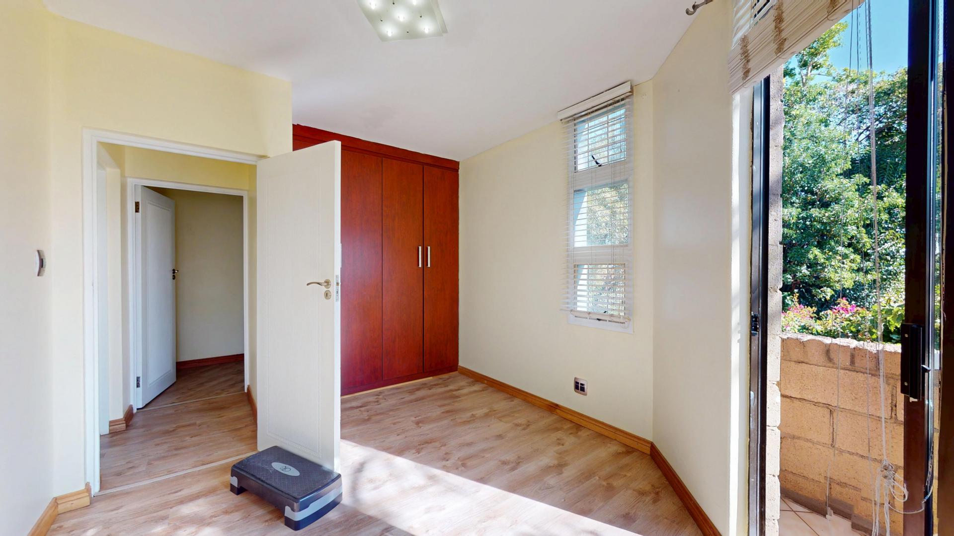  of property in Faerie Glen