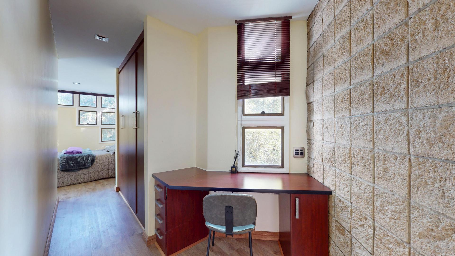  of property in Faerie Glen