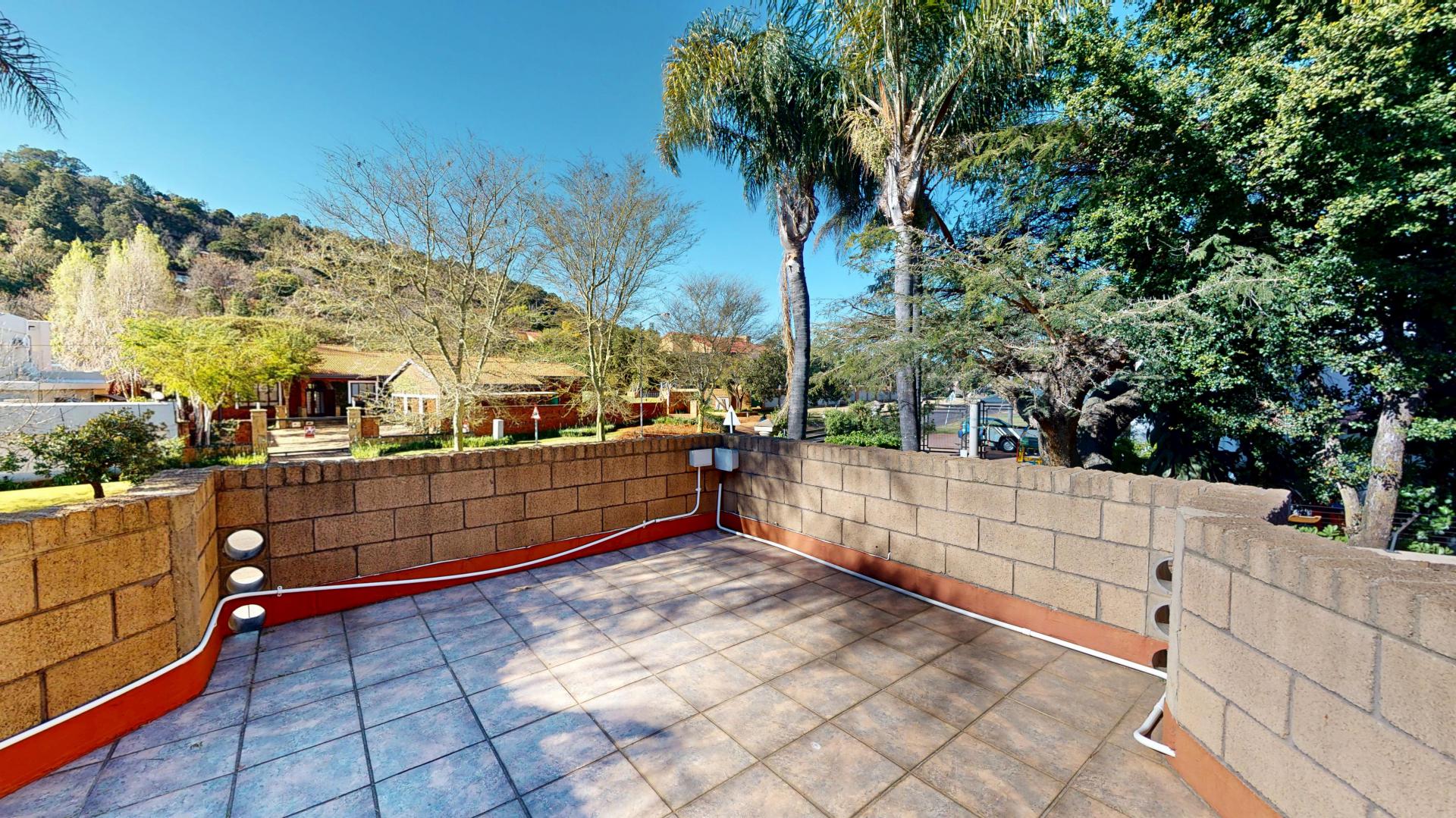  of property in Faerie Glen