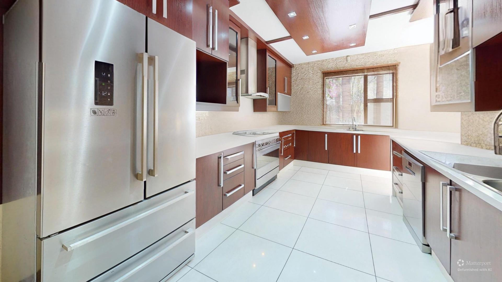  of property in Faerie Glen