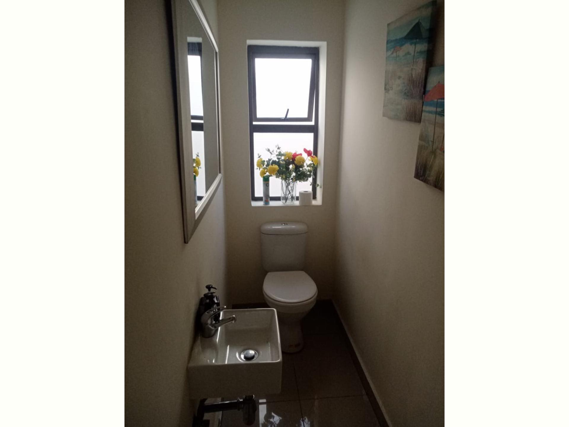  of property in Strubensvallei