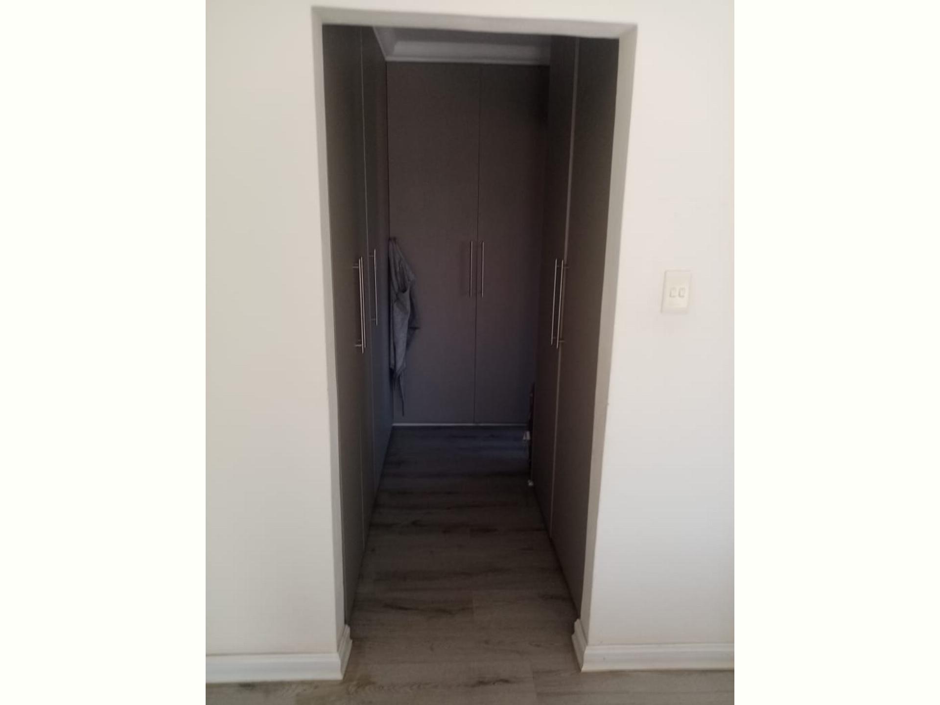  of property in Strubensvallei