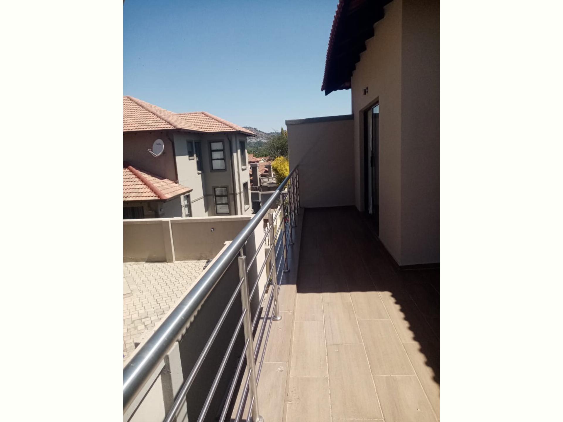  of property in Strubensvallei