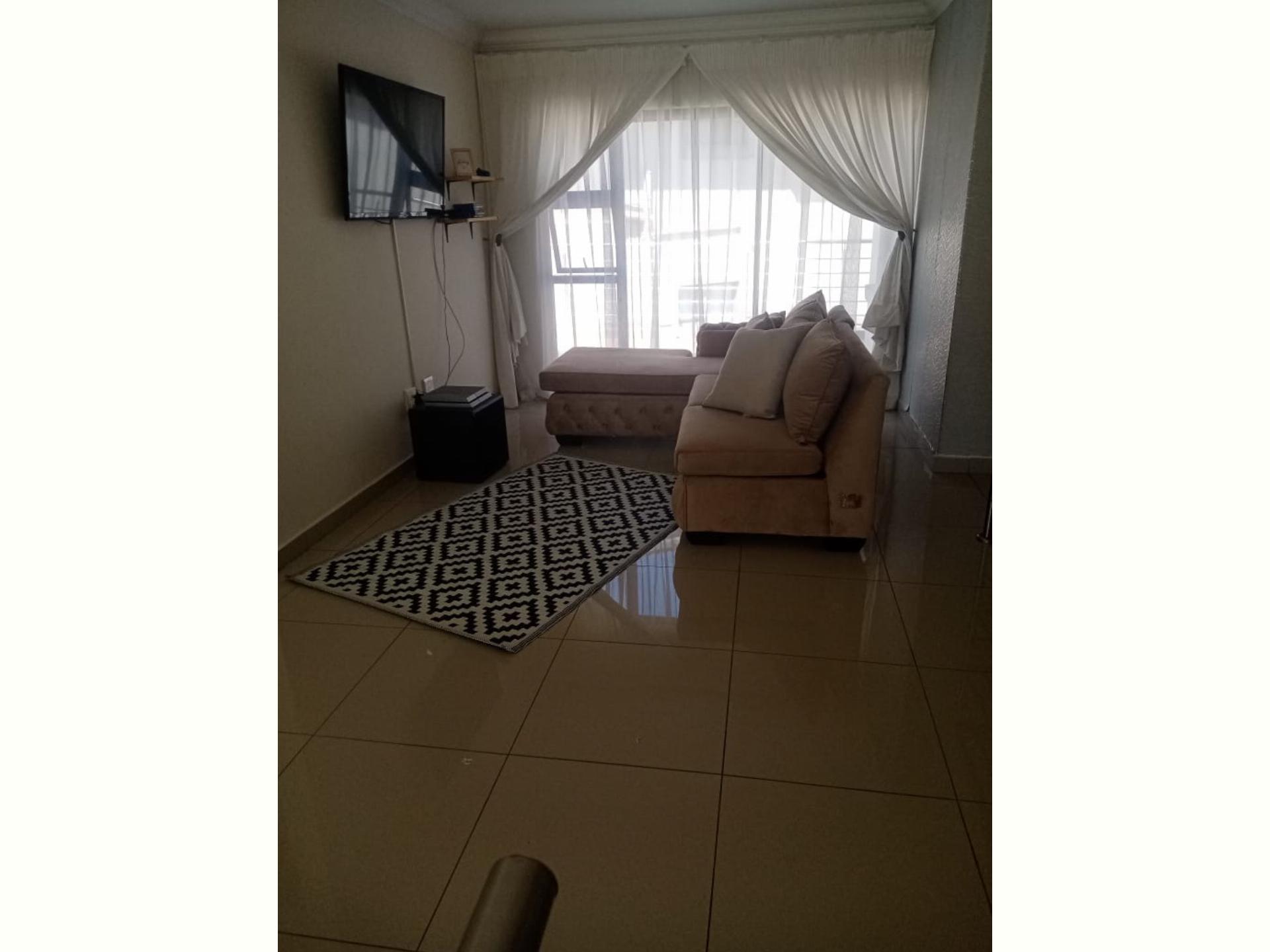  of property in Strubensvallei