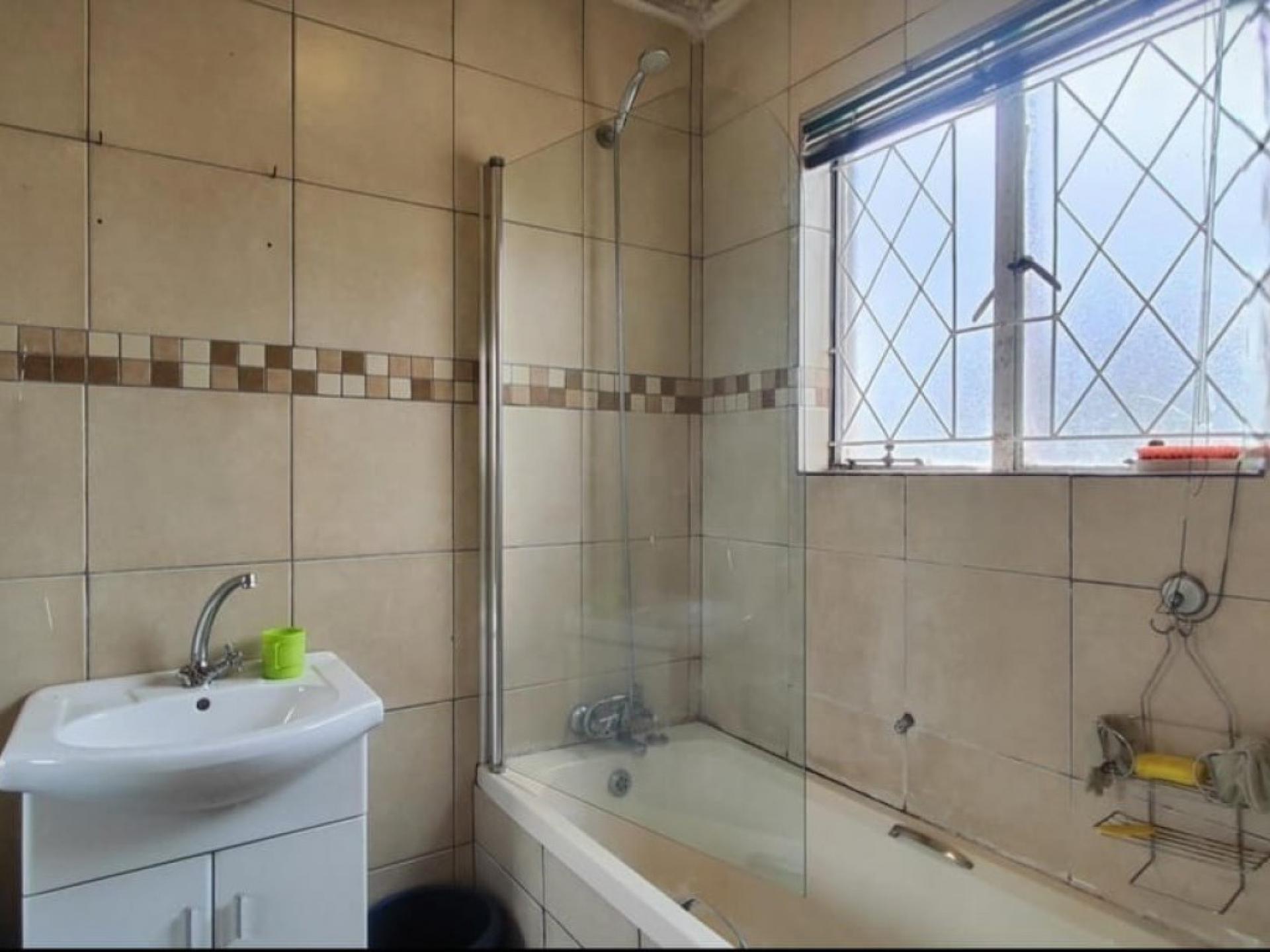  of property in Randhart