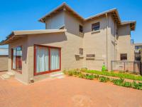 of property in Honeydew Manor