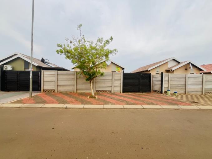 3 Bedroom House for Sale For Sale in Alberton - MR696098