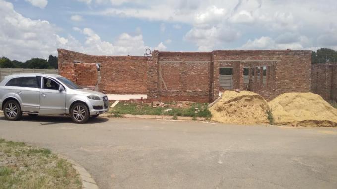 4 Bedroom Freehold Residence for Sale For Sale in Klerksdorp - Private Sale - MR696113