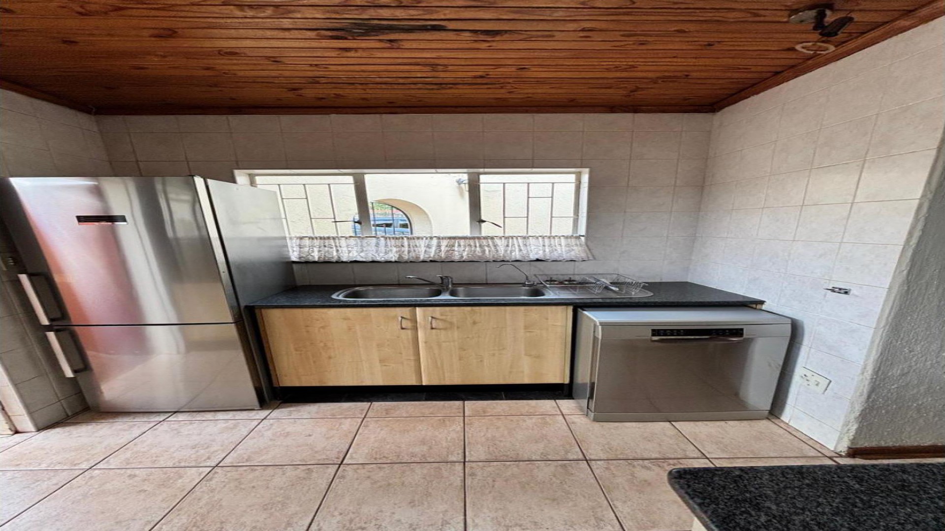 Kitchen of property in Weltevreden Park
