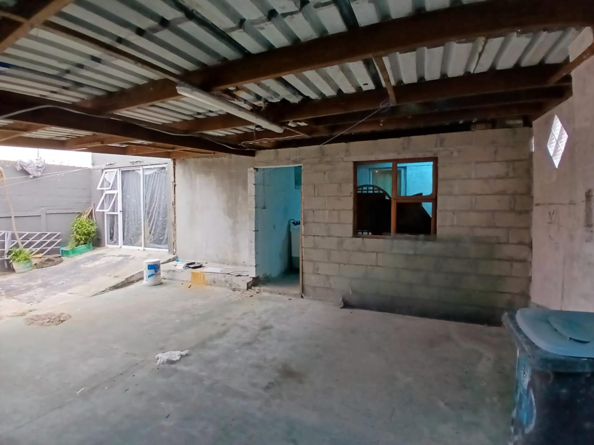  of property in Lentegeur