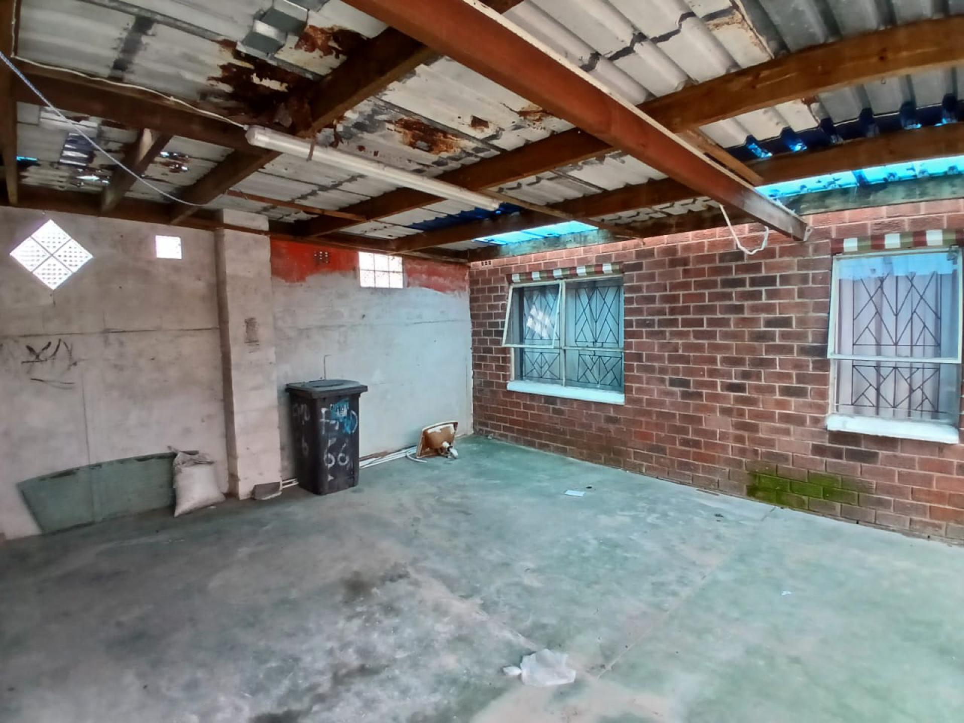  of property in Lentegeur