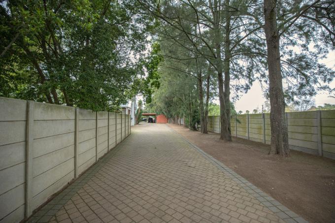 Smallholding for Sale For Sale in Kraaifontein - MR696162