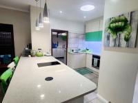  of property in Glen Hills