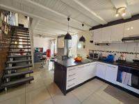  of property in Linmeyer