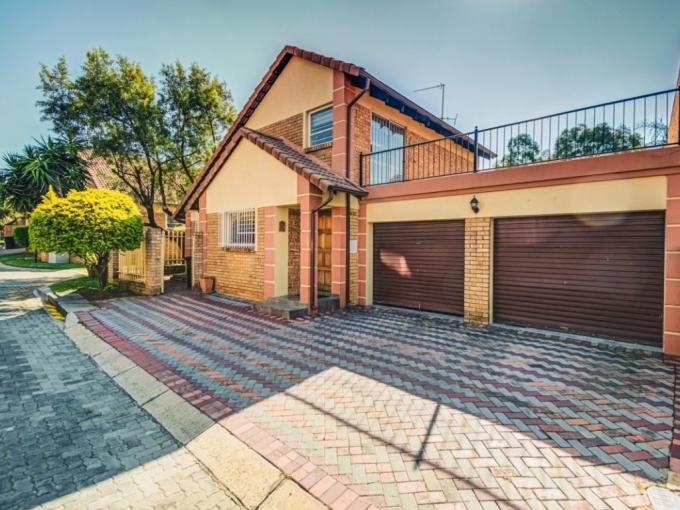 House for Sale For Sale in Eden Glen - MR696218
