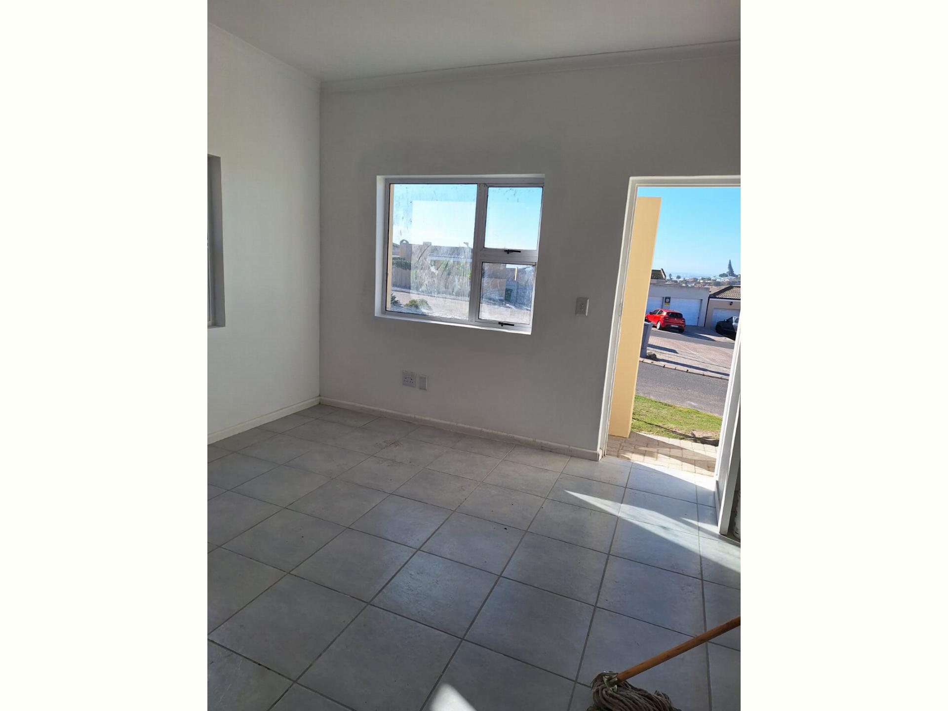  of property in Saldanha
