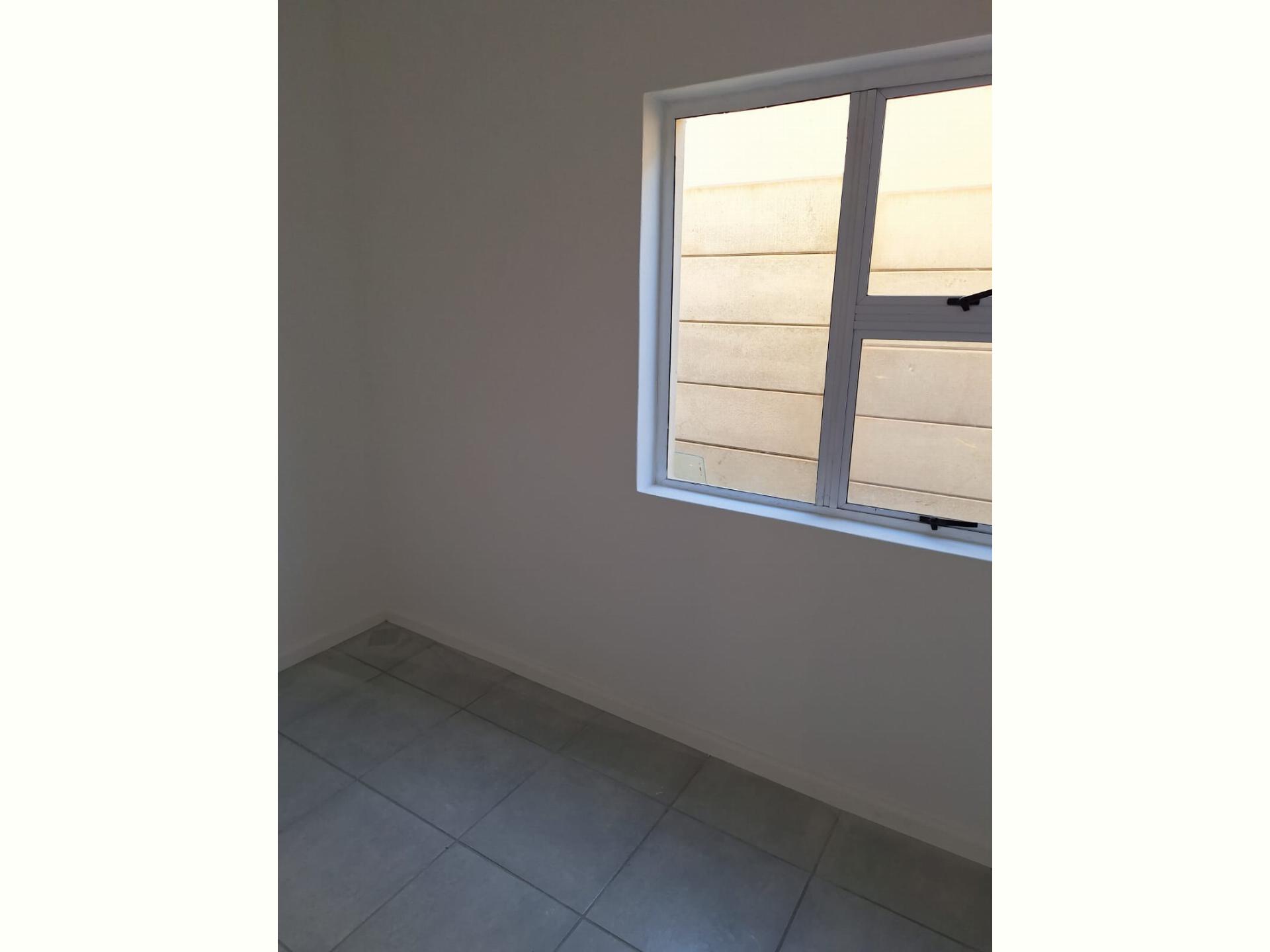  of property in Saldanha