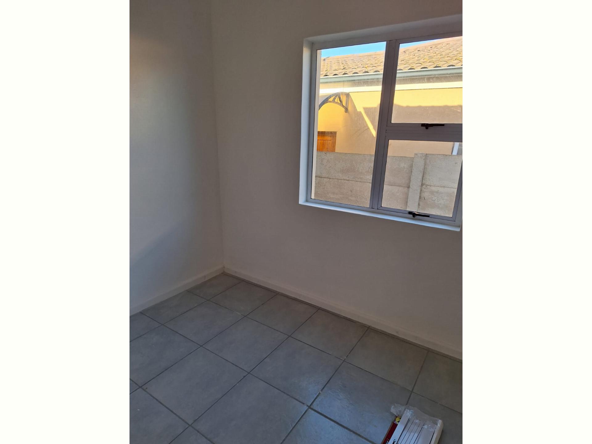  of property in Saldanha