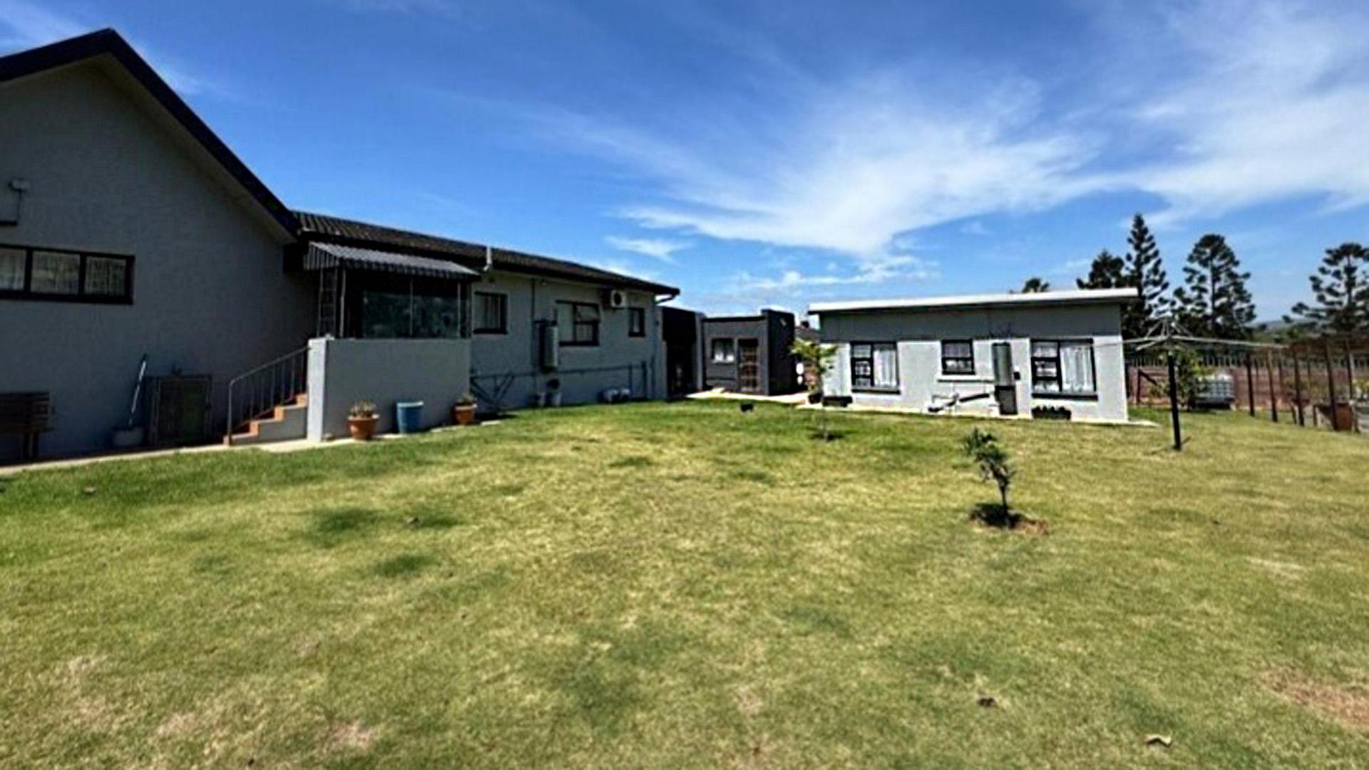 Backyard of property in Vanes Estate