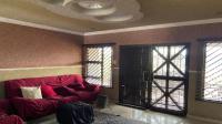Lounges of property in Panorama Gardens
