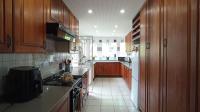 Kitchen - 19 square meters of property in Doringkloof