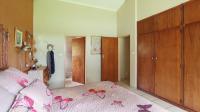 Main Bedroom - 19 square meters of property in Doringkloof