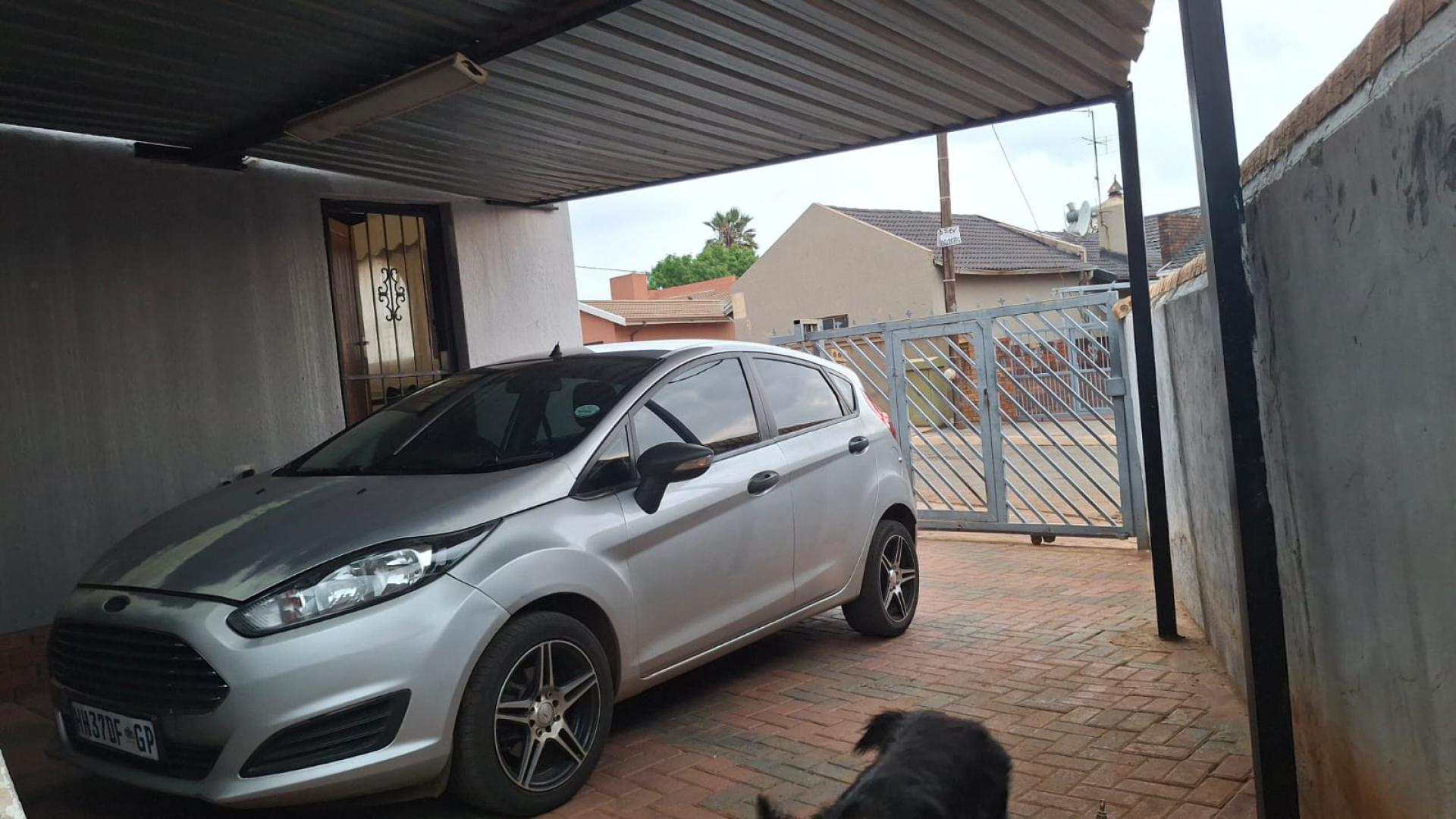  of property in Ennerdale South