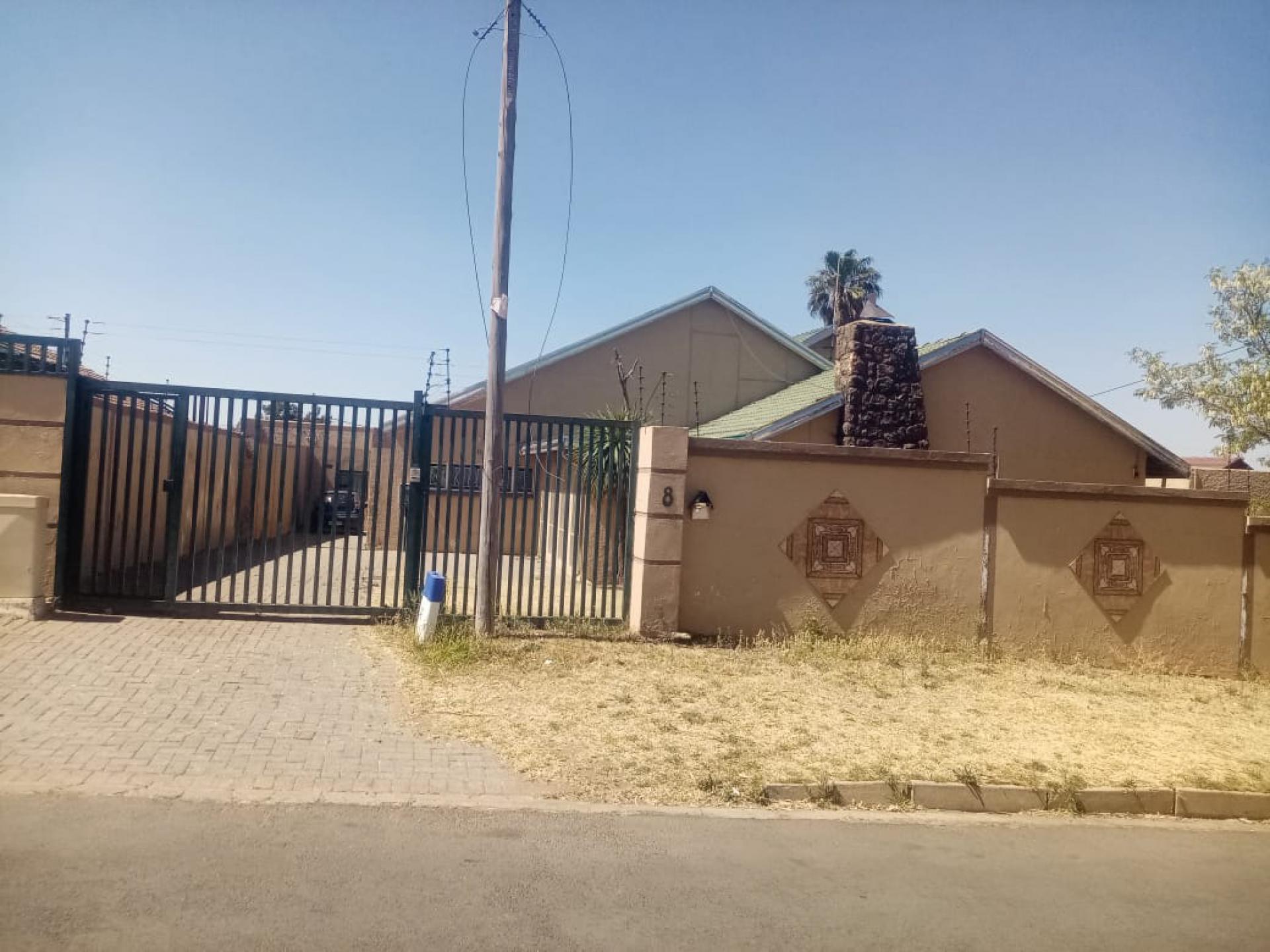  of property in Lindhaven