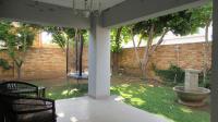 Patio - 10 square meters of property in Noordhang