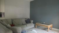 Lounges - 12 square meters of property in Noordhang