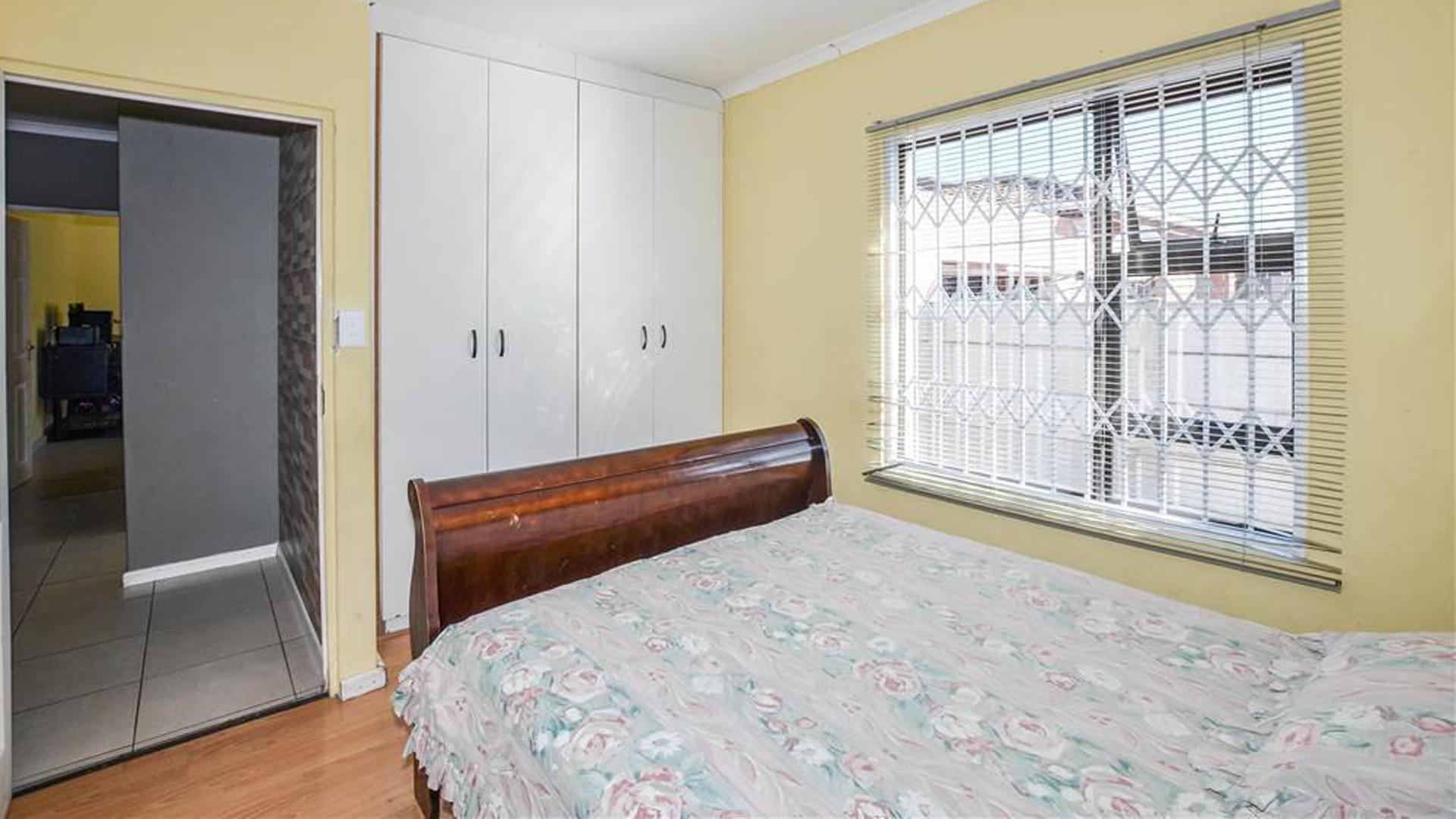 Bed Room 1 of property in Hagley