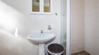 Bathroom 1 of property in Hagley