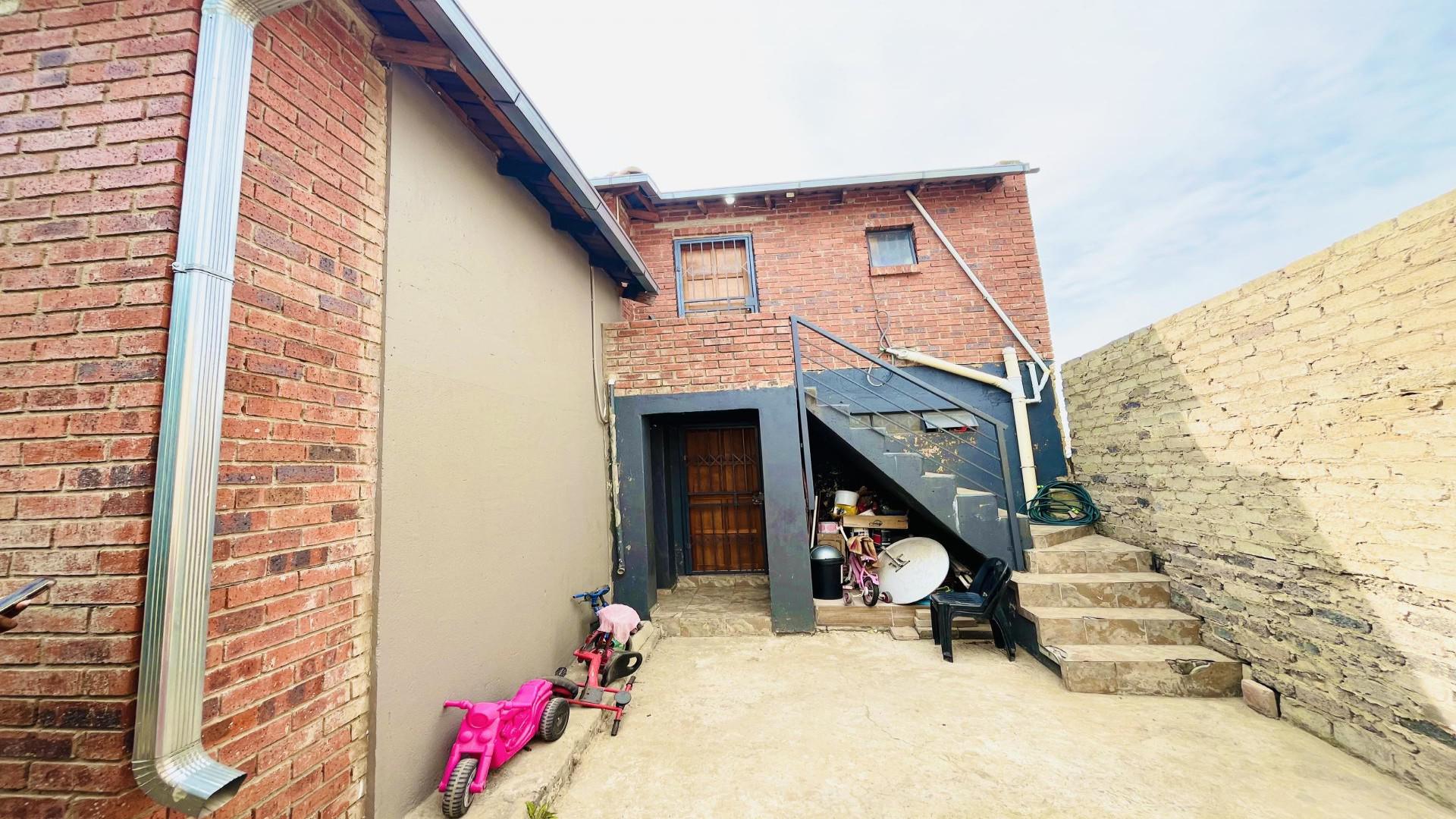 Backyard of property in Cosmo City