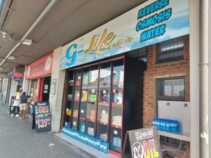 Commercial for Sale For Sale in Regents Park - MR696275