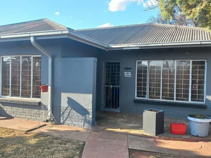 3 Bedroom House for Sale For Sale in Meyerton - MR696277