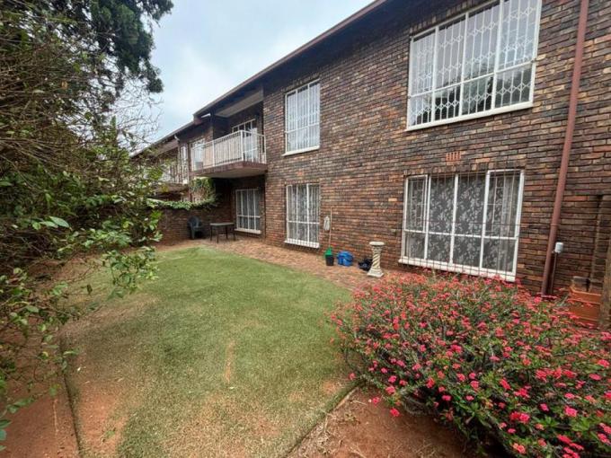 3 Bedroom Apartment for Sale For Sale in Windsor West - MR696280