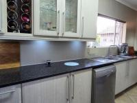  of property in Brackenhurst