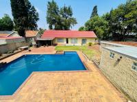  of property in Brackendowns