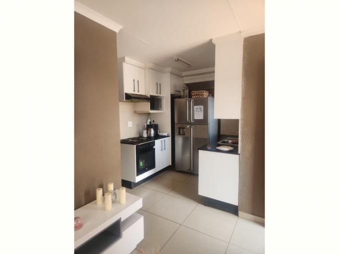 3 Bedroom House for Sale For Sale in Soshanguve - MR696327