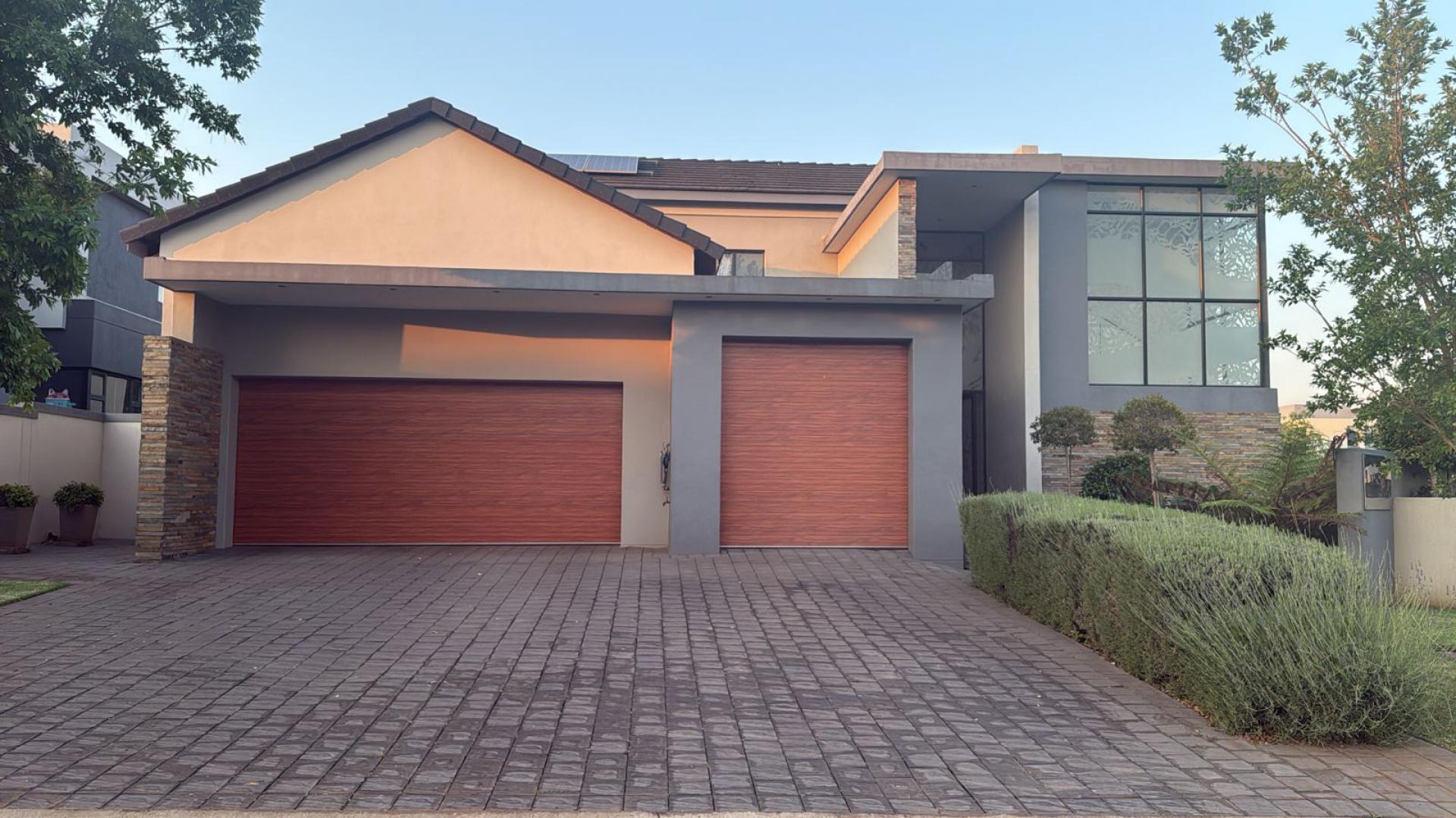 Front View of property in Midstream Estate