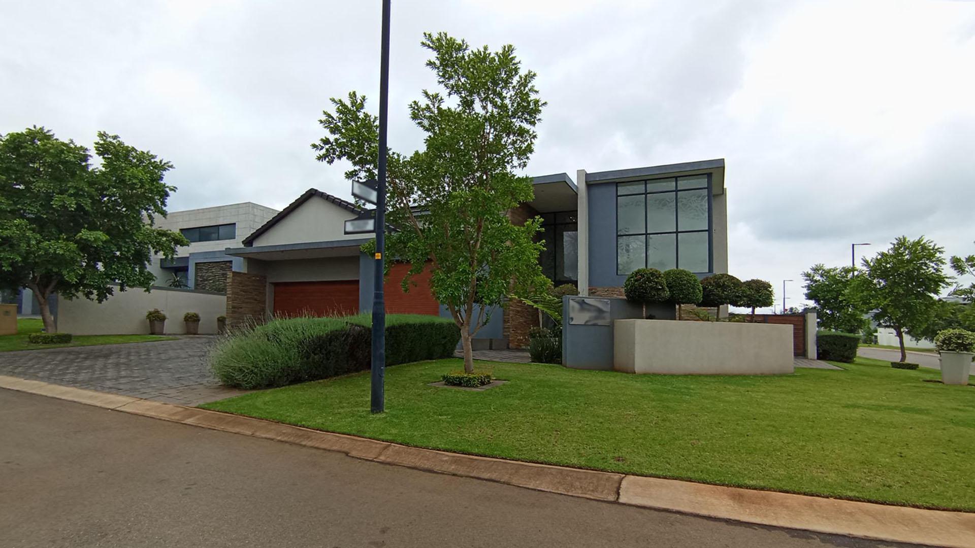 Front View of property in Midstream Estate