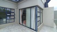 Balcony - 11 square meters of property in Midstream Estate