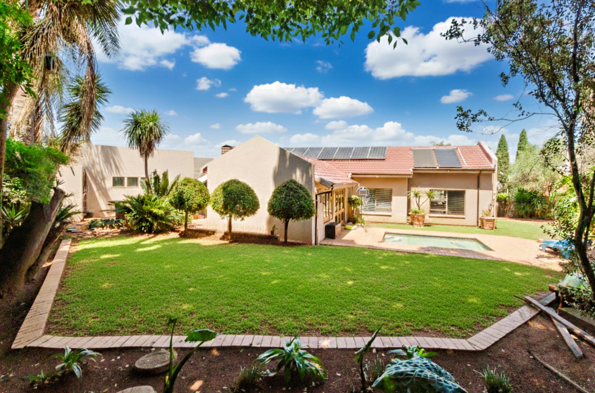  of property in Van Riebeeckpark